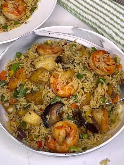 FRIED RICE WITH CHICKEN AND SHRIMP